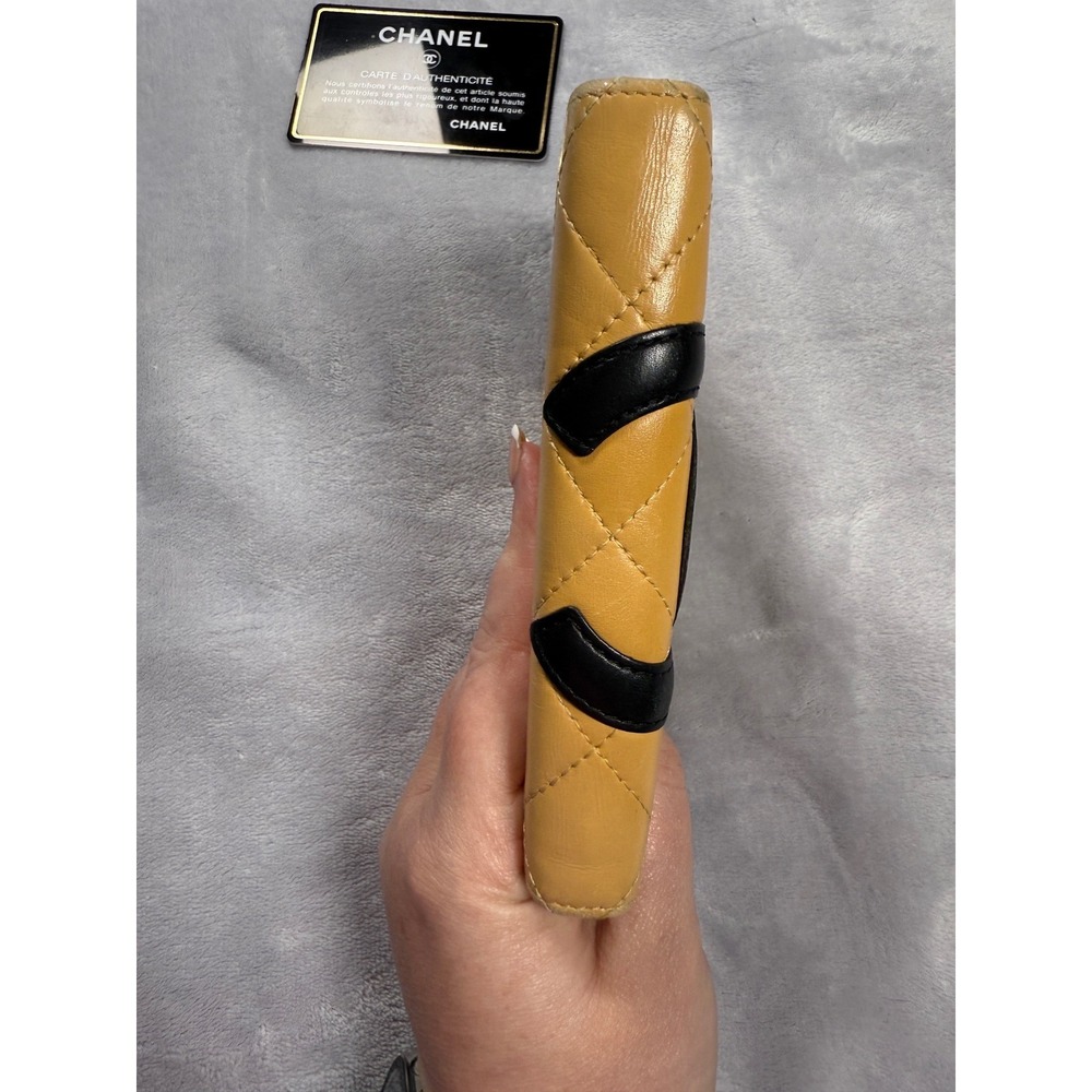 Chanel Quilted Cambone Agenda/Passport Holder Tan/Black - Picture 12 of 15